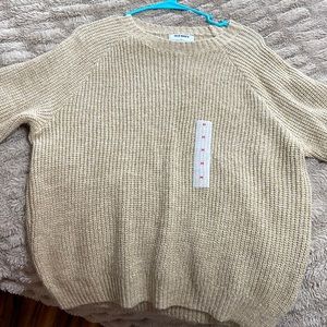 Old Navy knitted sweater, size M, tan color.